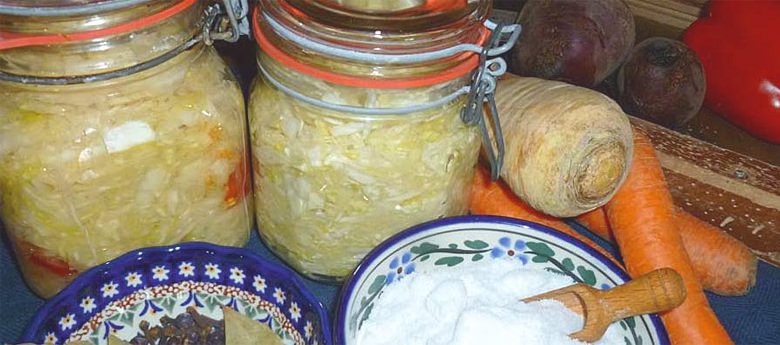 Sauerkraut selbstgemacht – Praktische Tipps und die besten Rezepte